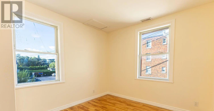 3-288 Montreal Road, Ottawa, ON, K1L 6B9 - 8