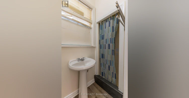 4-288 Montreal Road, Ottawa, ON, K1L 6B9 - 8