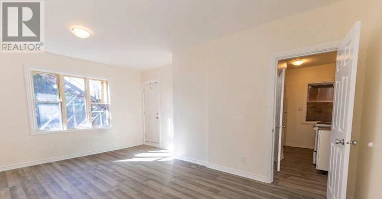 4-288 Montreal Road, Ottawa, ON, K1L 6B9 - 7