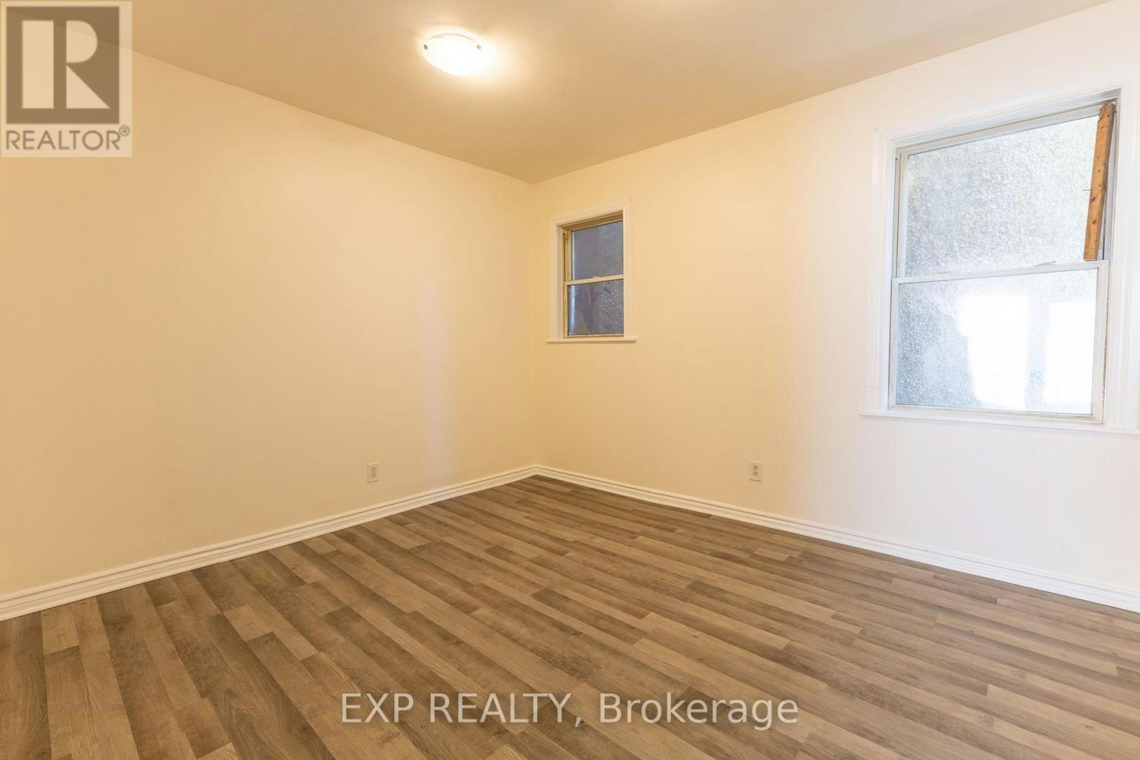 4-288 Montreal Road, Ottawa, ON, K1L 6B9 - 4