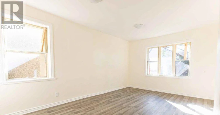 4-288 Montreal Road, Ottawa, ON, K1L 6B9 - 3