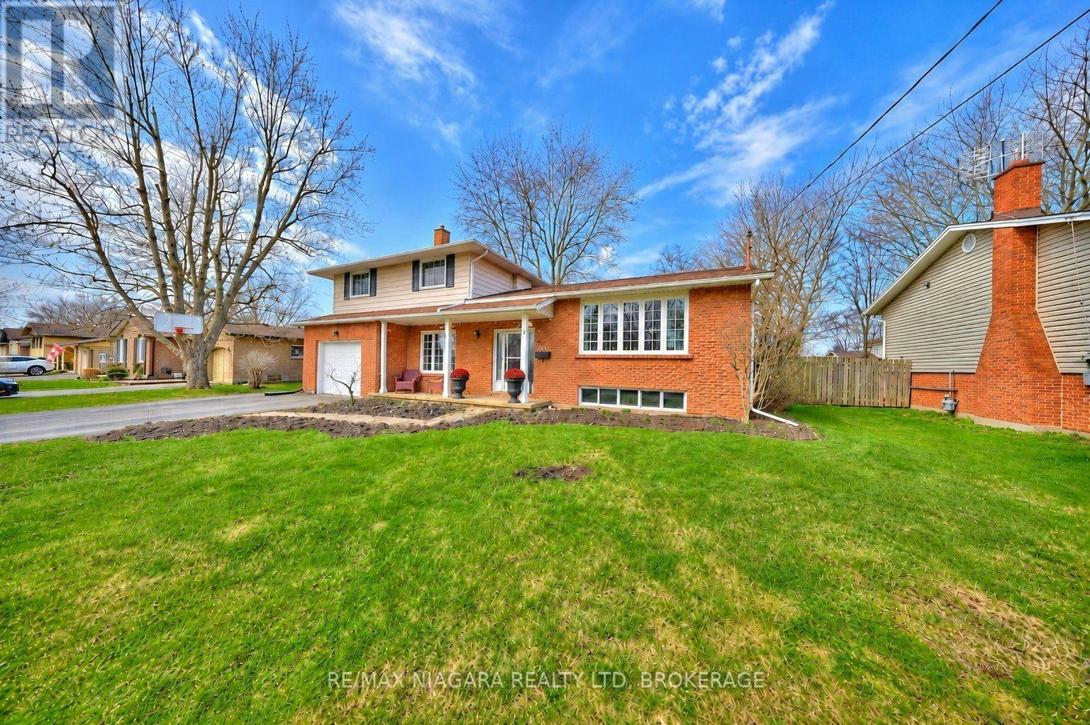 953 Grandview Road, Fort Erie, ON, L2A 5R4