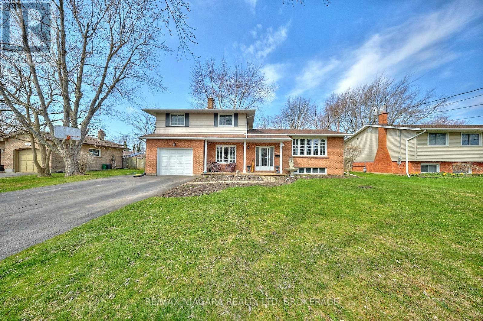 953 Grandview Road, Fort Erie, ON, L2A 5R4