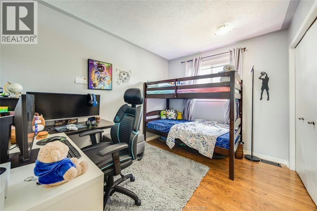 746 Michael Drive, Tecumseh, ON, N8N 5A3 - 14
