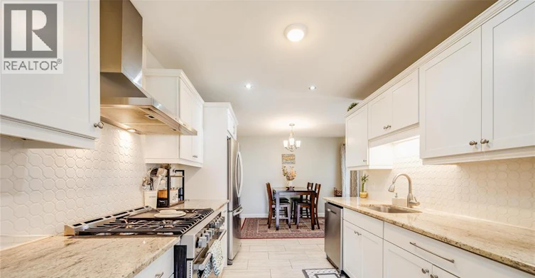 746 Michael Drive, Tecumseh, ON, N8N 5A3 - 9
