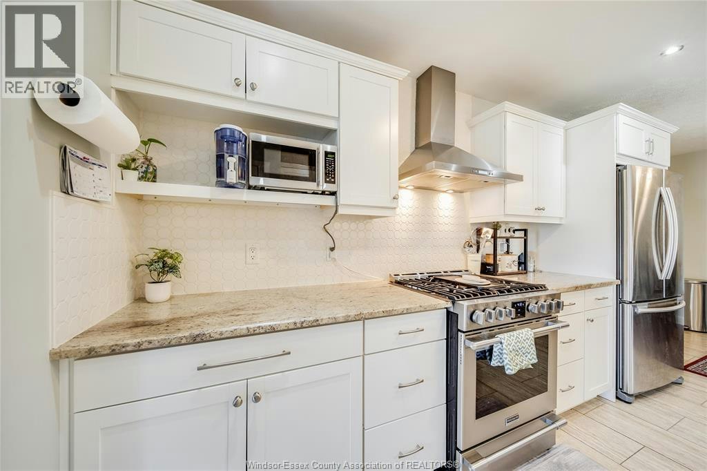 746 Michael Drive, Tecumseh, ON, N8N 5A3 - 8