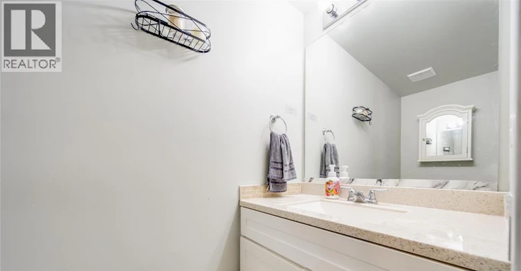746 Michael Drive, Tecumseh, ON, N8N 5A3 - 18