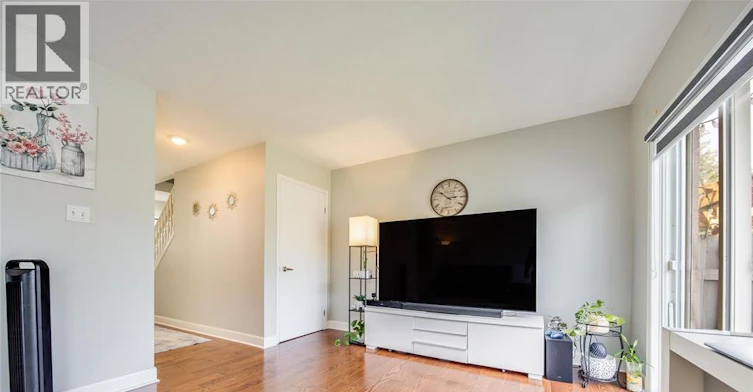 746 Michael Drive, Tecumseh, ON, N8N 5A3 - 6