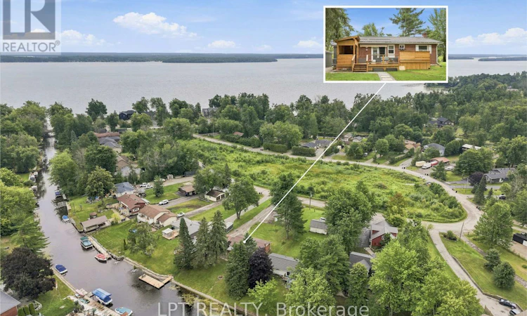 2628 Westshore Crescent