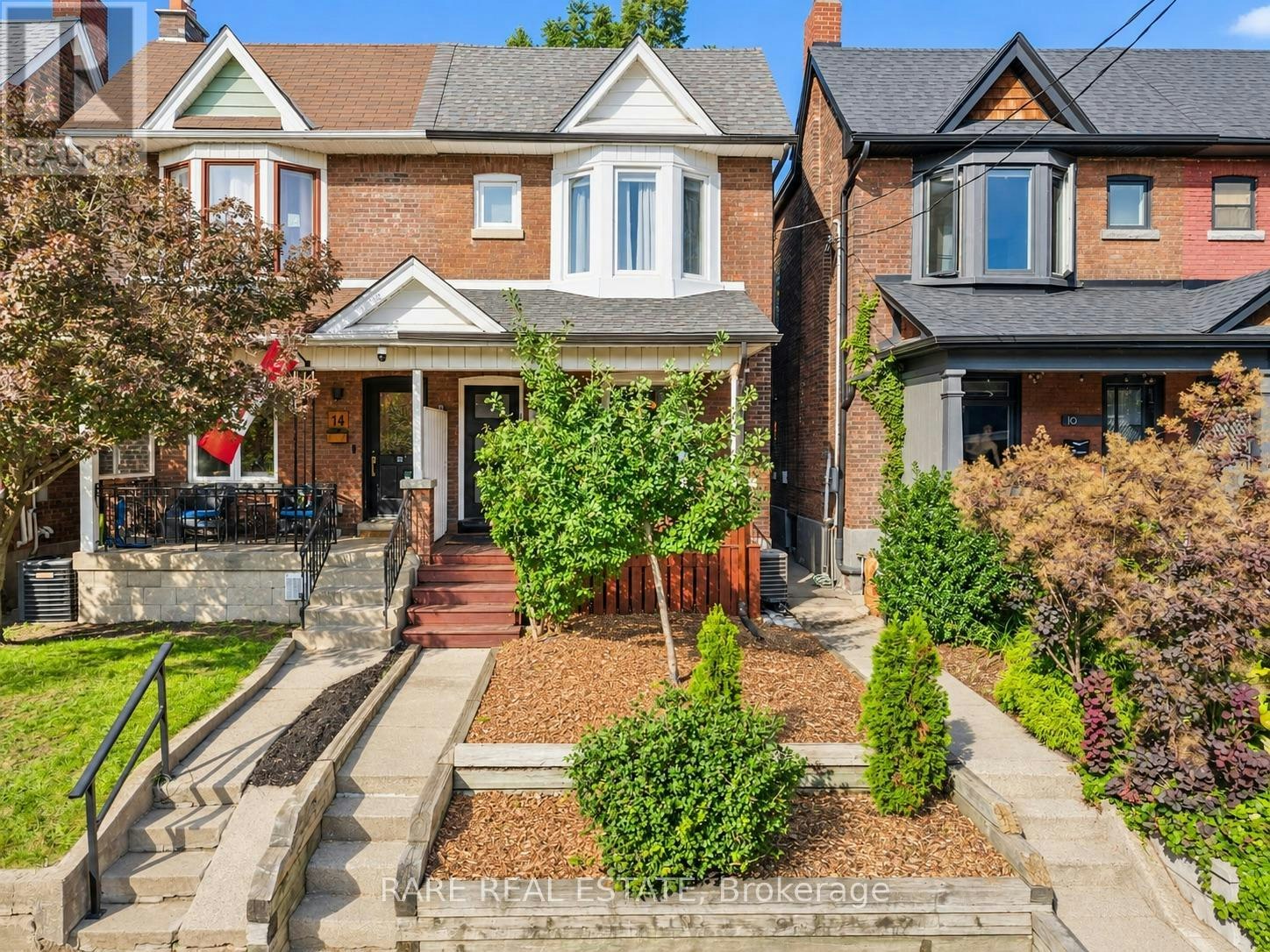 12 Herman Avenue, Toronto, ON, M6R 1Y2