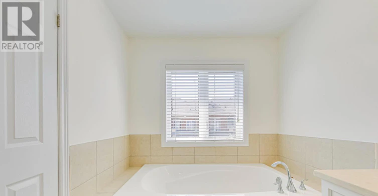 3072 Eberly Woods Drive, Oakville, ON, L6M 0T5 - 30