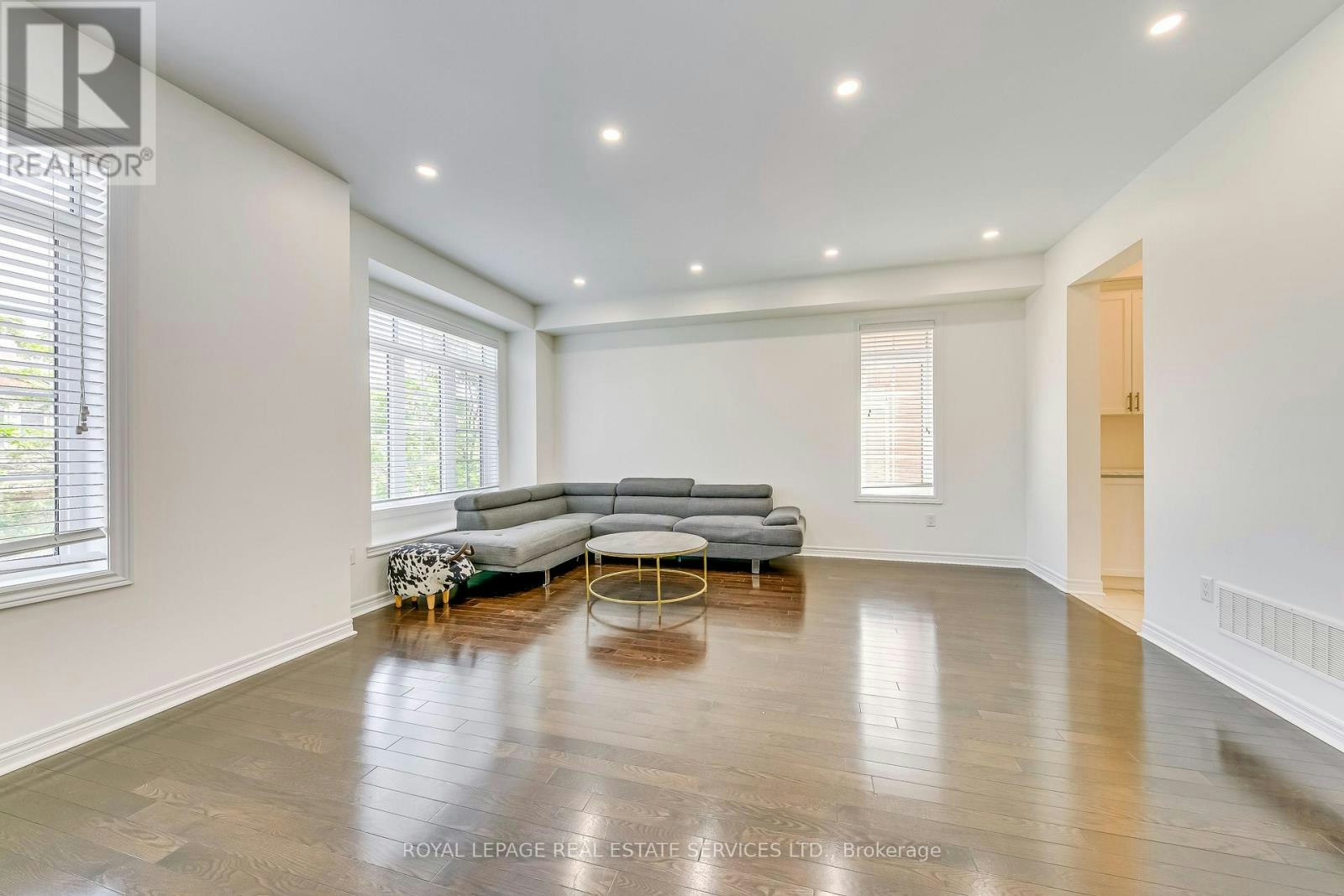 3072 Eberly Woods Drive, Oakville, ON, L6M 0T5 - 10