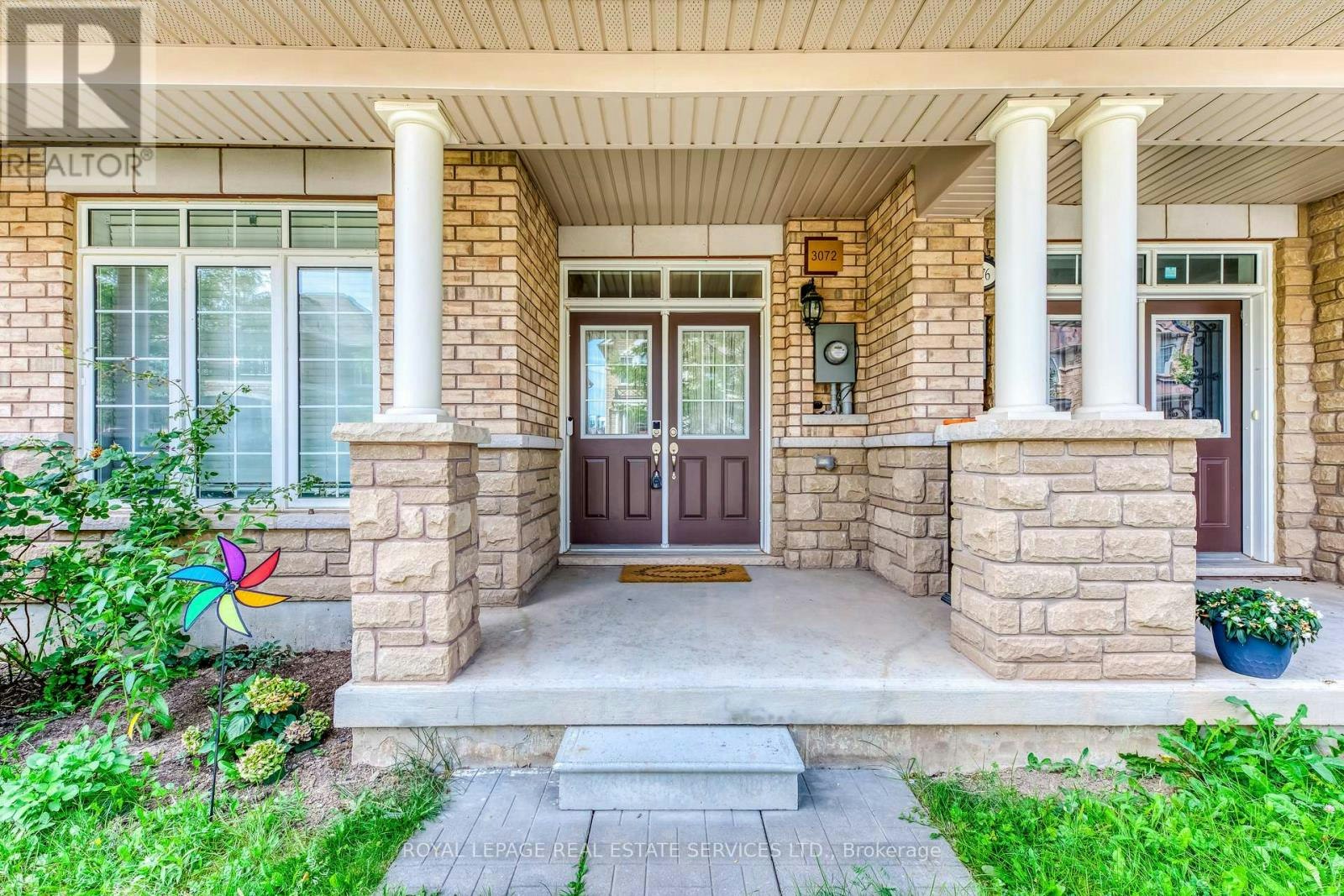3072 Eberly Woods Drive, Oakville, ON, L6M 0T5 - 2