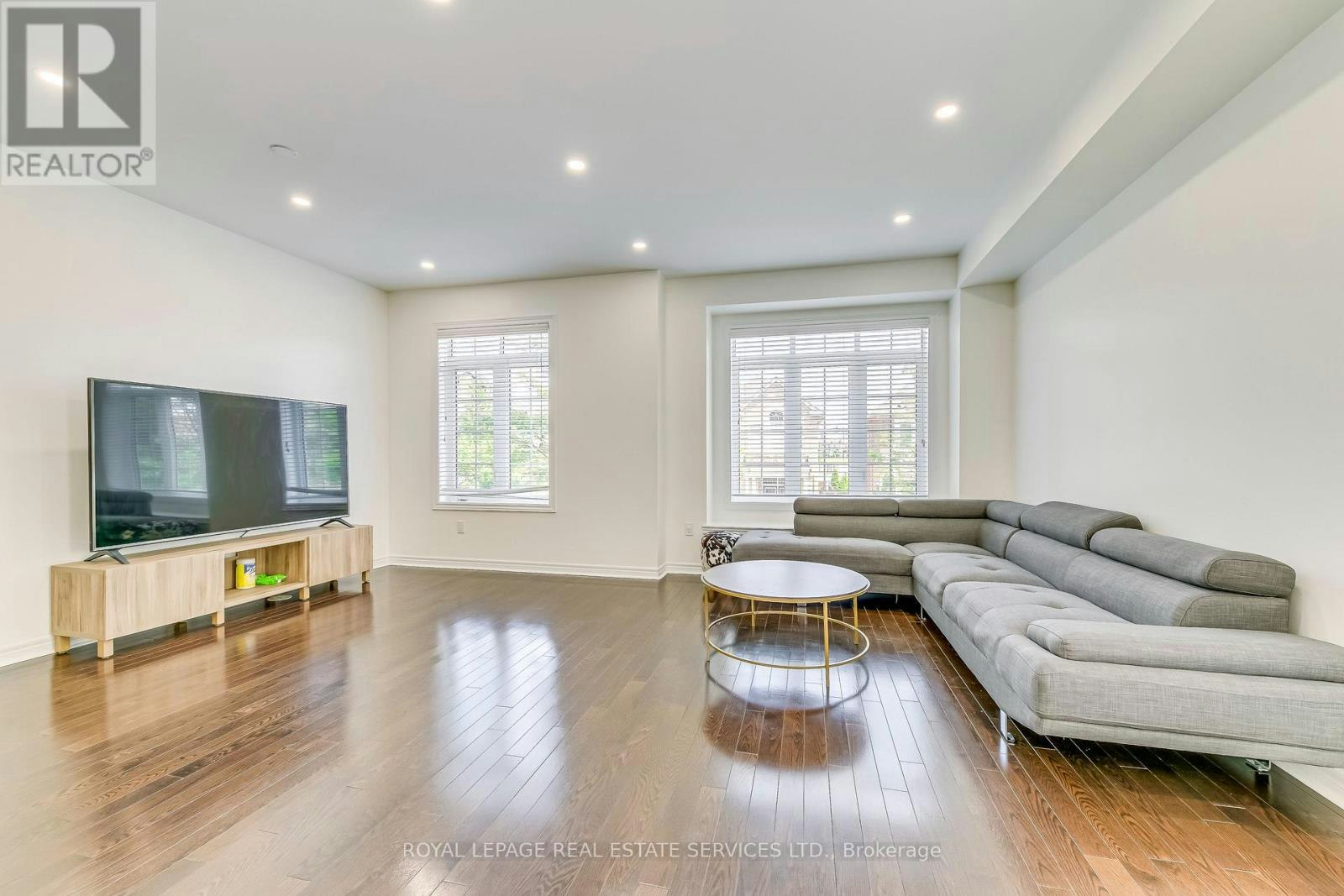 3072 Eberly Woods Drive, Oakville, ON, L6M 0T5 - 8
