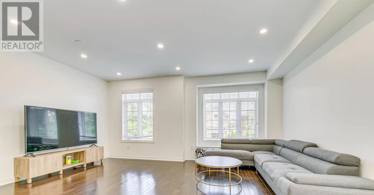 3072 Eberly Woods Drive, Oakville, ON, L6M 0T5 - 8