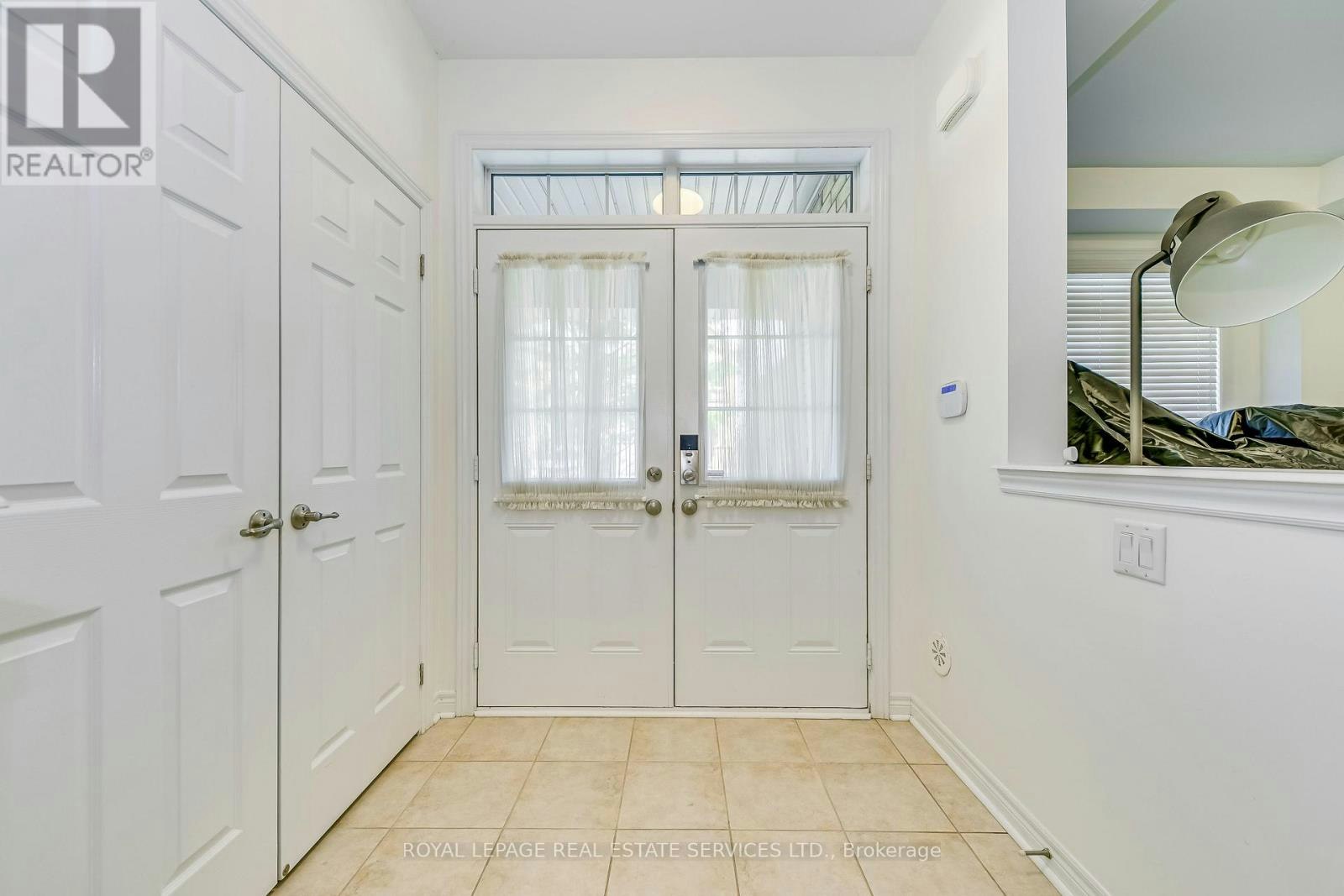 3072 Eberly Woods Drive, Oakville, ON, L6M 0T5 - 3