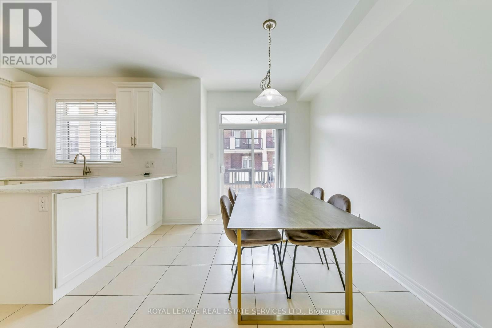 3072 Eberly Woods Drive, Oakville, ON, L6M 0T5 - 18
