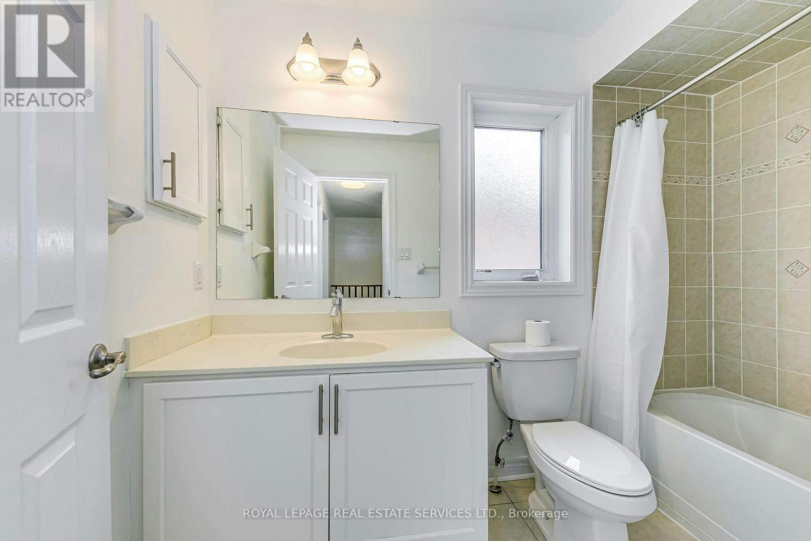 3072 Eberly Woods Drive, Oakville, ON, L6M 0T5 - 36