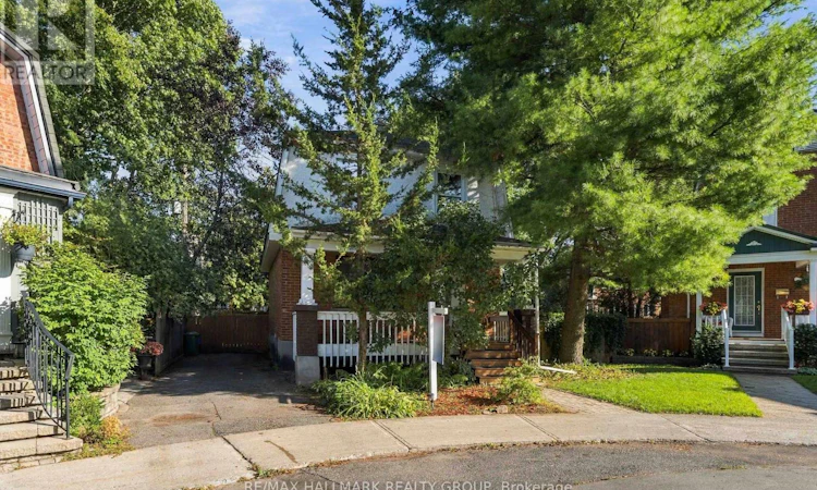 3 Ashbury Place