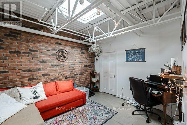 4C-483 Queen Street, Toronto, ON, M5V 2A9 - 9