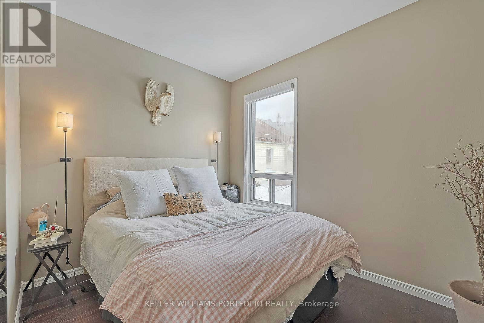 147 Claremont Street, Toronto, ON, M6J 2M7 - 33