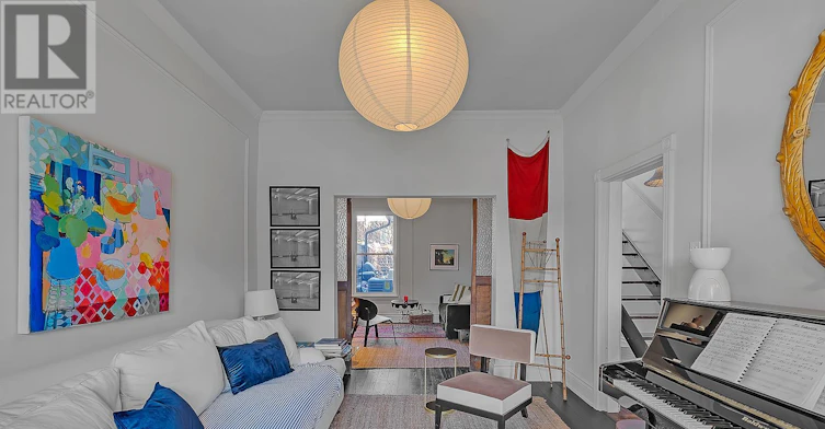 147 Claremont Street, Toronto, ON, M6J 2M7 - 8