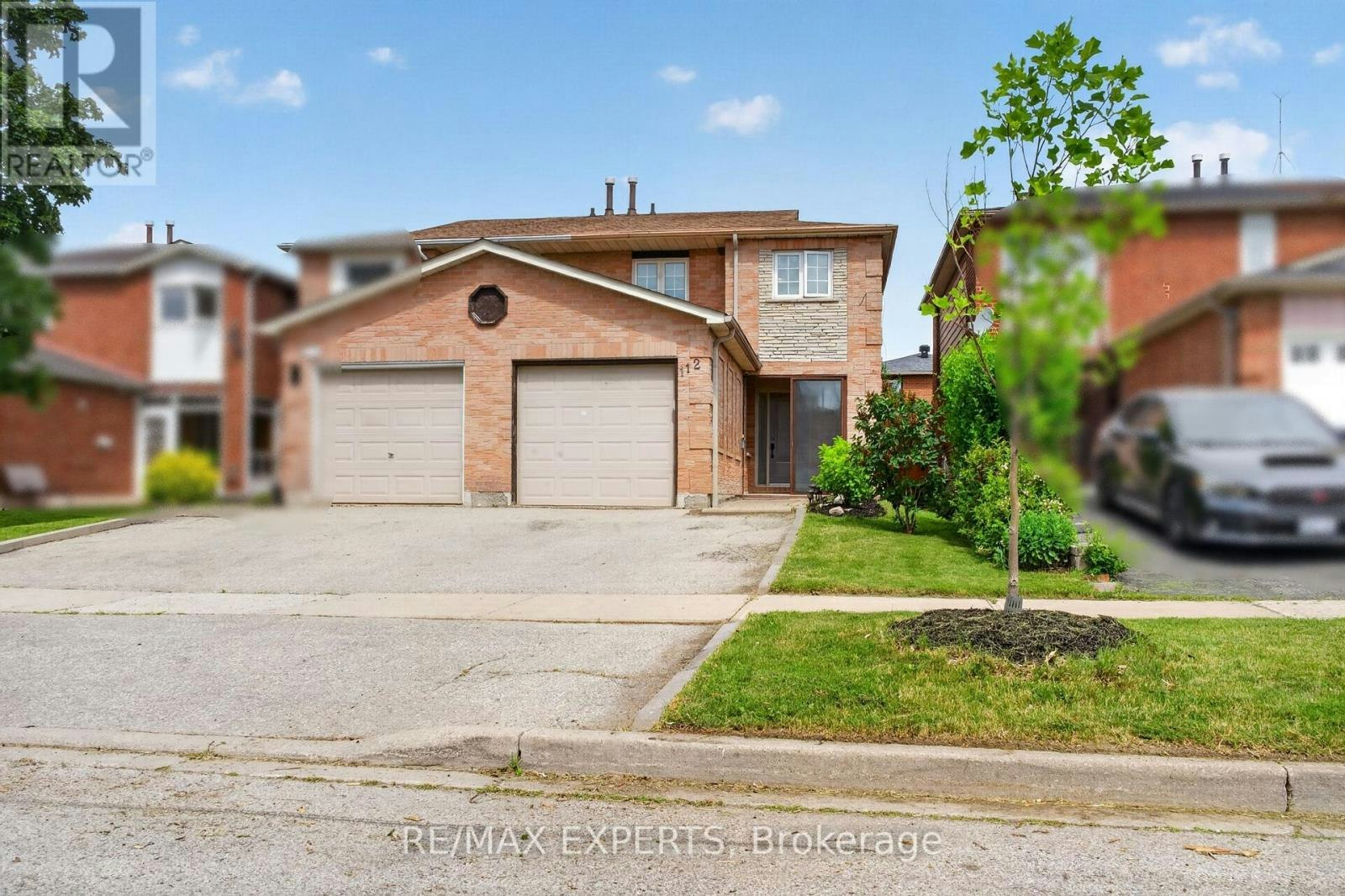 112 Andrea Lane, Vaughan, ON, L4L 1E7