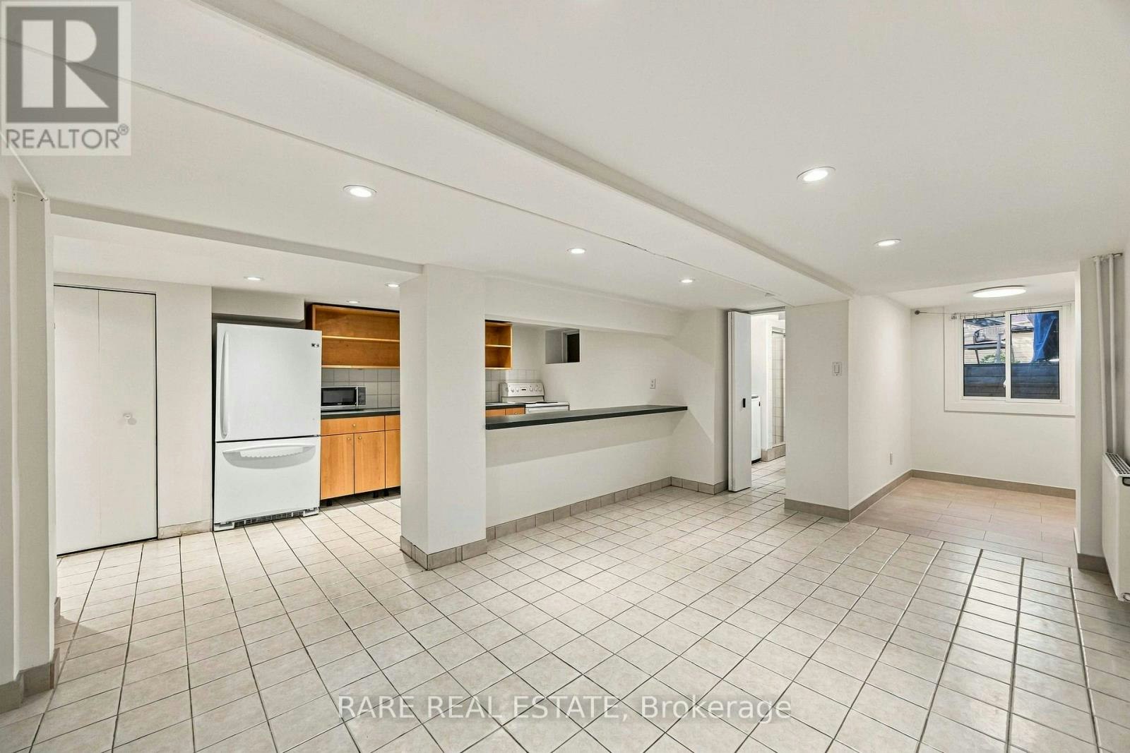 1-152 Sunnyside Avenue, Toronto, ON, M6R 2P2 - 3