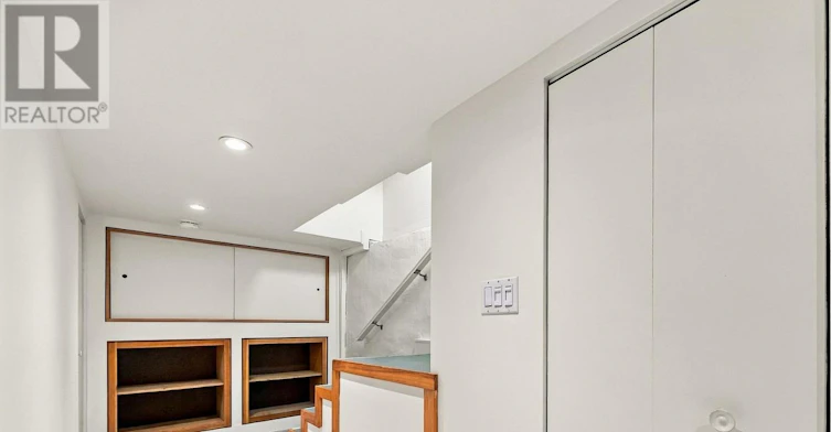 1-152 Sunnyside Avenue, Toronto, ON, M6R 2P2 - 12