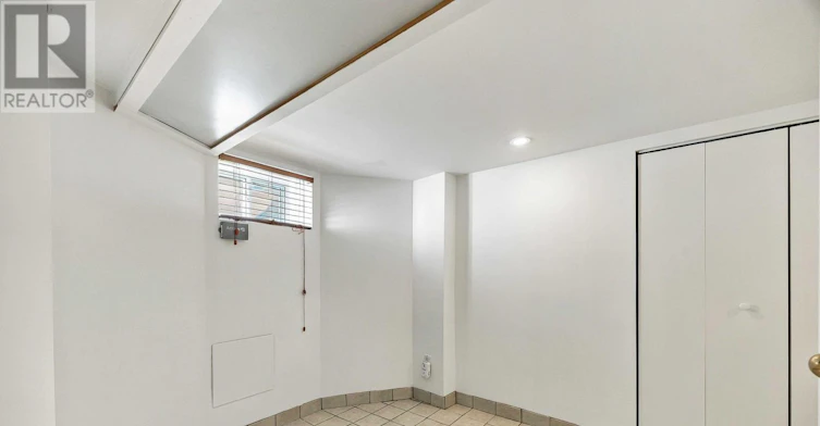 1-152 Sunnyside Avenue, Toronto, ON, M6R 2P2 - 8