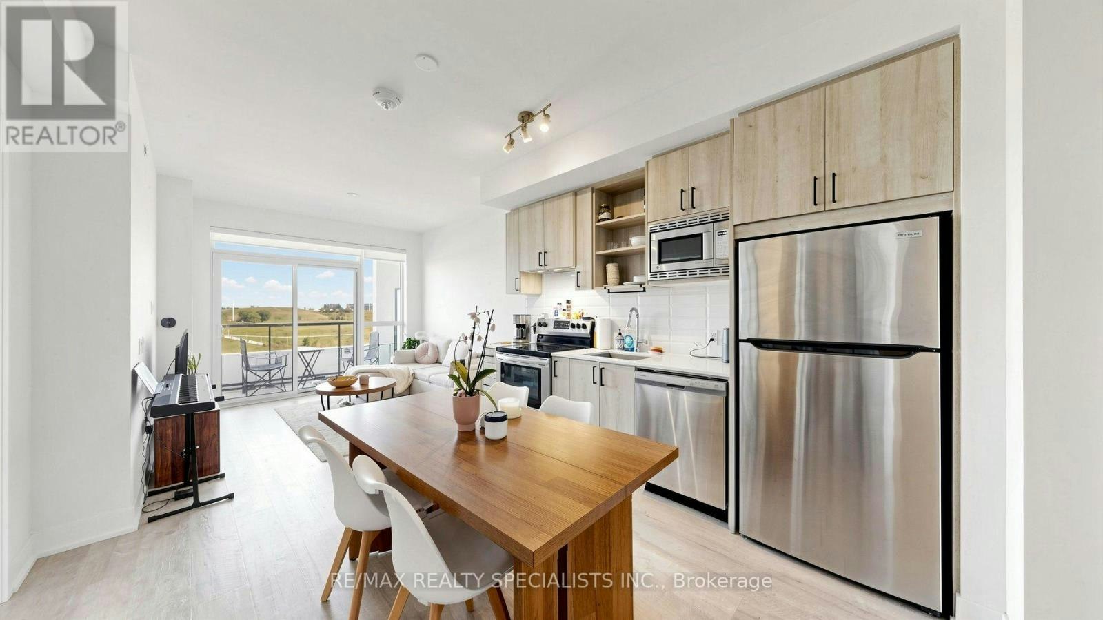 601-60 George Butchart Drive, Toronto, ON, M3K 0A7 - 14