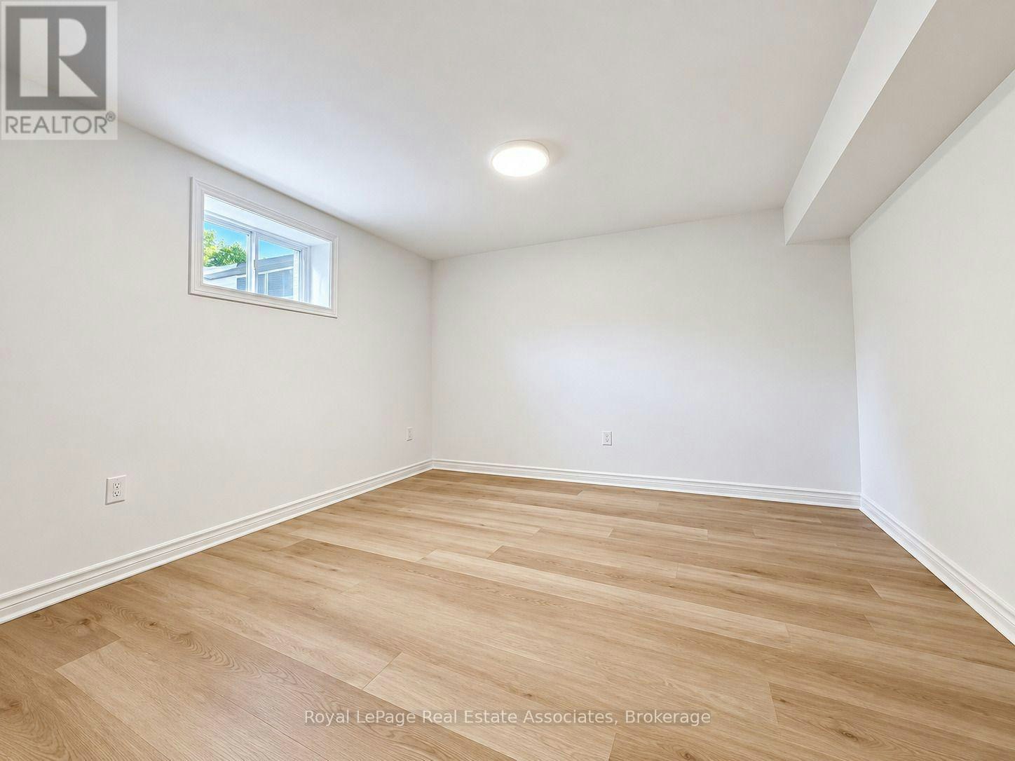 BSMT-20 Silvercrest Avenue, Toronto, ON, M8W 2S4 - 6
