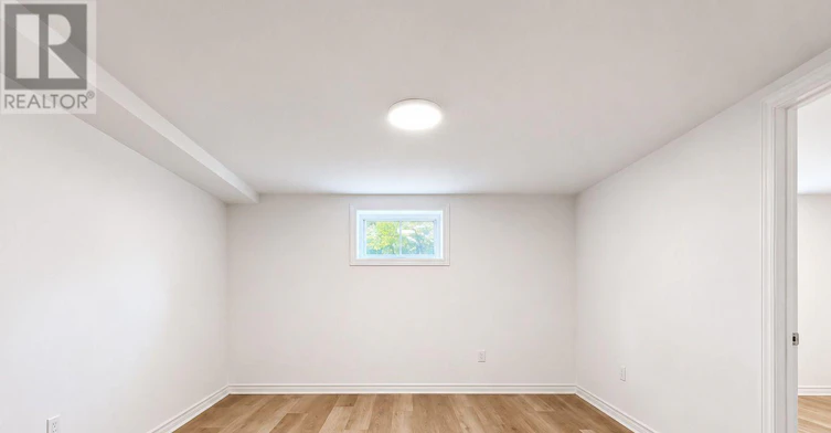 BSMT-20 Silvercrest Avenue, Toronto, ON, M8W 2S4 - 5