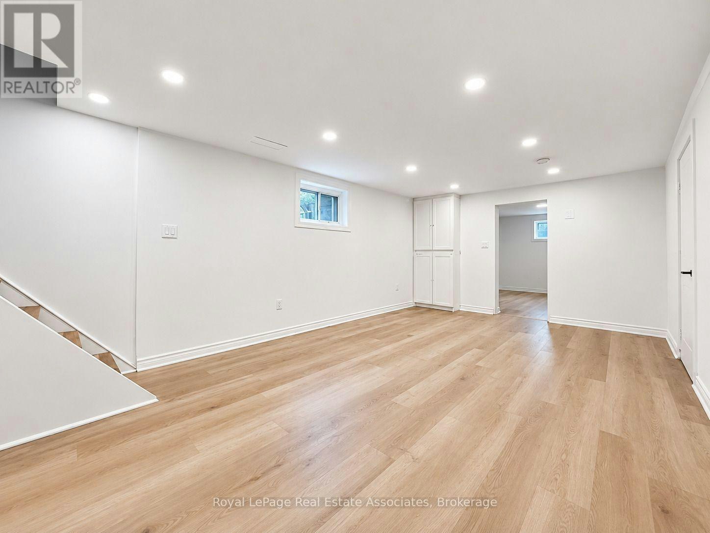BSMT-20 Silvercrest Avenue, Toronto, ON, M8W 2S4 - 7