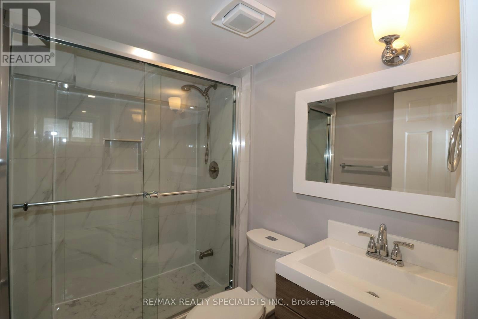 81 Gretna Drive, Brampton, ON, L6X 2G1 - 7