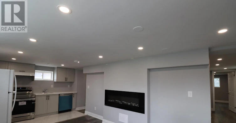 81 Gretna Drive, Brampton, ON, L6X 2G1 - 2