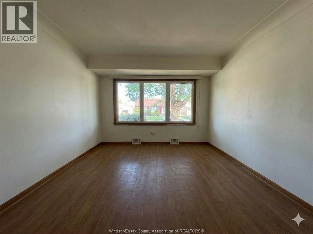 1255 Dot, Windsor, ON, N9C 3H9 - 3