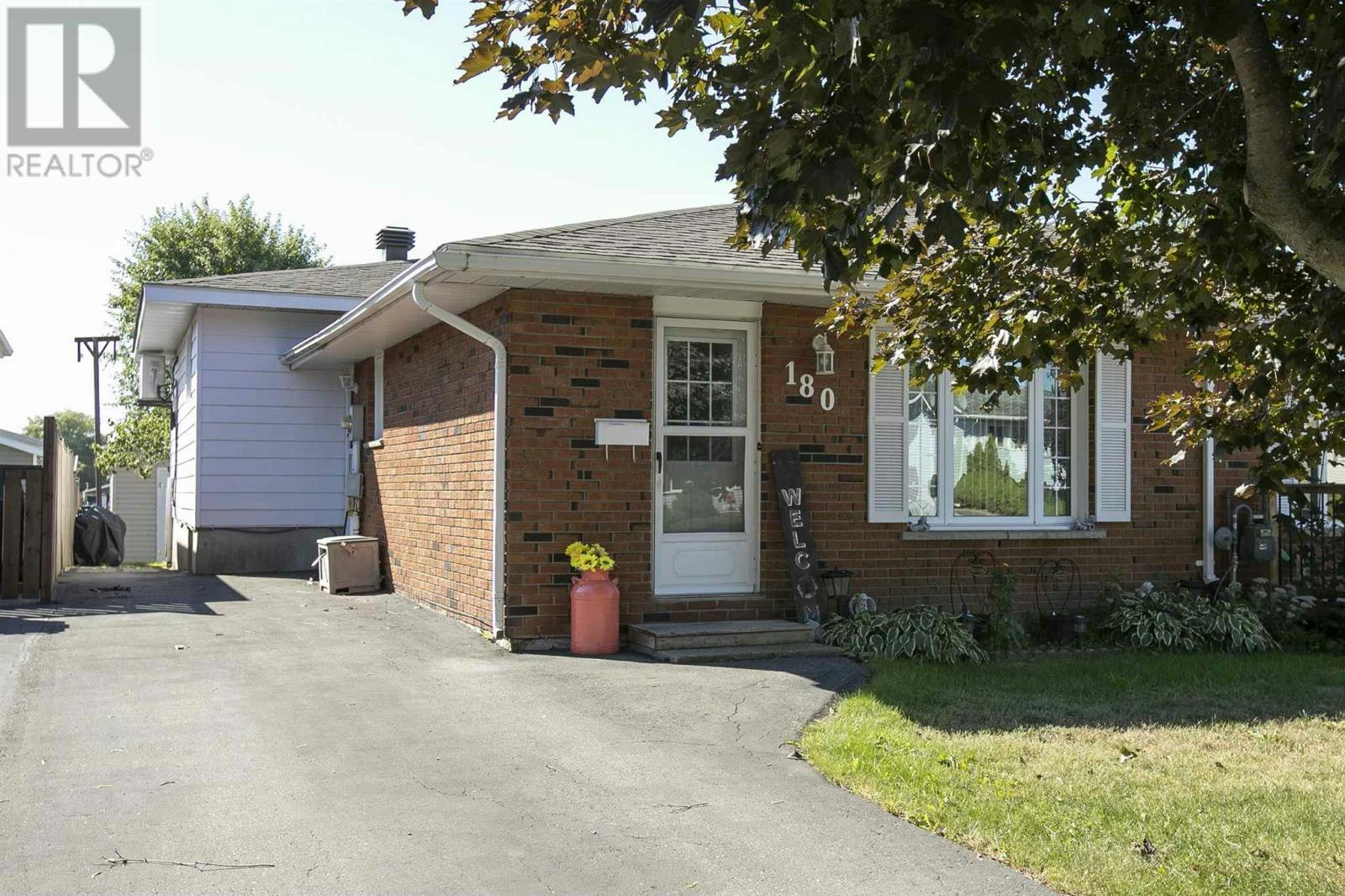 180 Bitonti Crescent, Sault Ste. Marie, ON, P6C 6A9