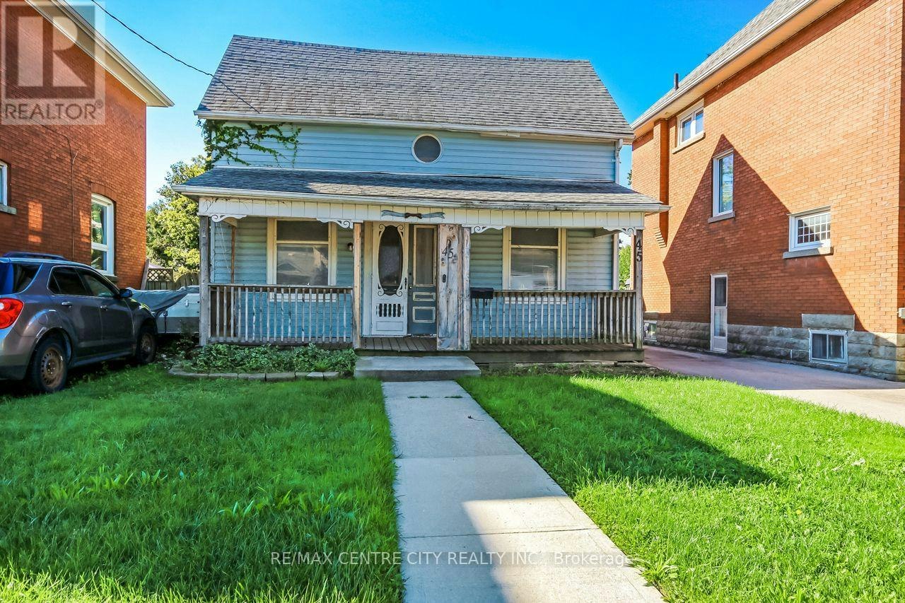 45 Locust Street, St. Thomas, ON, N5R 2C2