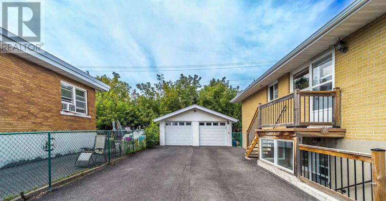 1-676 Borthwick Avenue, Ottawa, ON, K1K 2M2 - 3