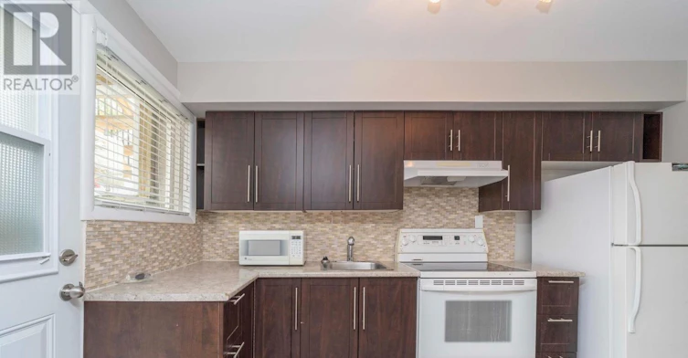 1-676 Borthwick Avenue, Ottawa, ON, K1K 2M2 - 17