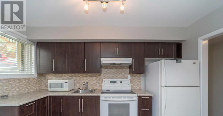 1-676 Borthwick Avenue, Ottawa, ON, K1K 2M2 - 15