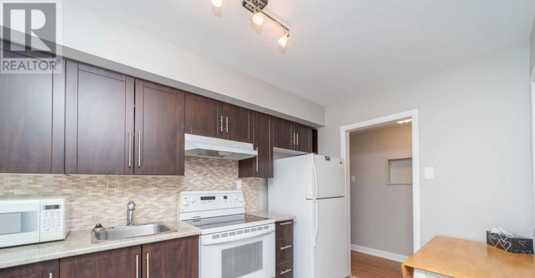 1-676 Borthwick Avenue, Ottawa, ON, K1K 2M2 - 16