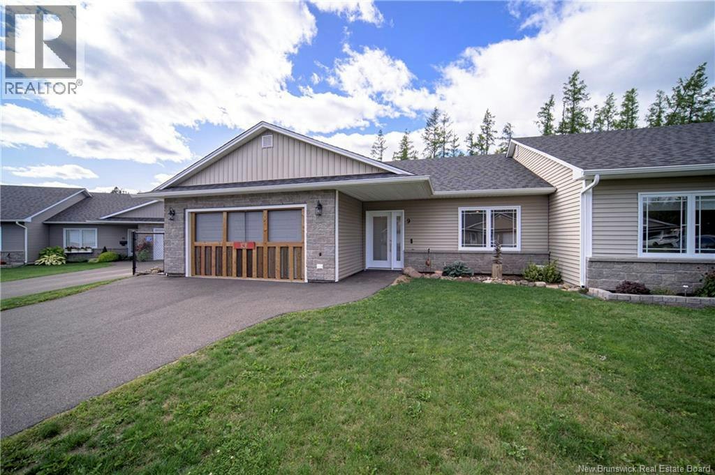 9 Cook Court, Oromocto, NB, E2V 0N1