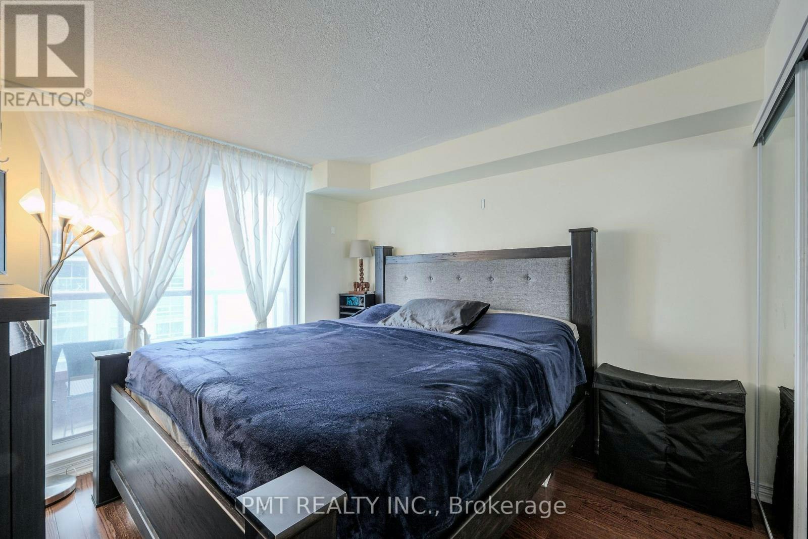 1511-736 Bay Street, Toronto, ON, M5G 2M4 - 19