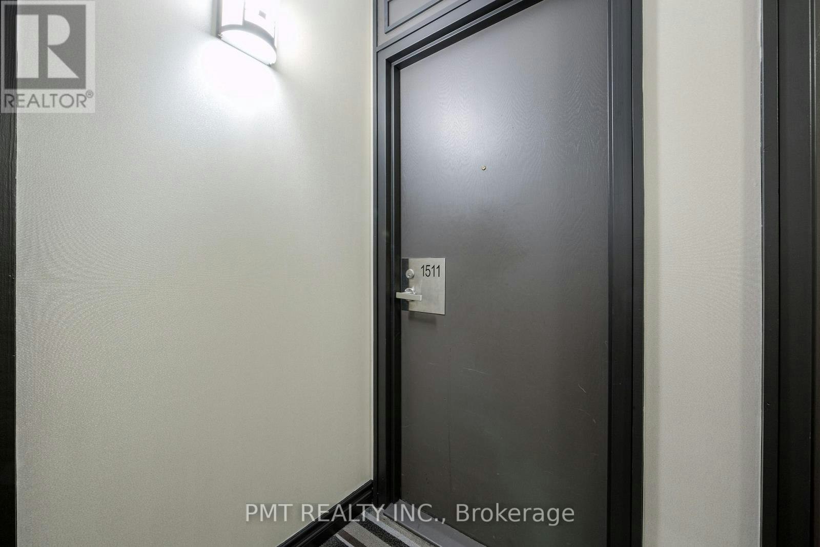 1511-736 Bay Street, Toronto, ON, M5G 2M4 - 24