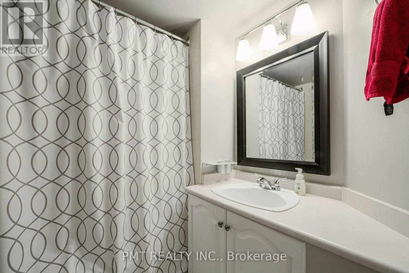 1511-736 Bay Street, Toronto, ON, M5G 2M4 - 21