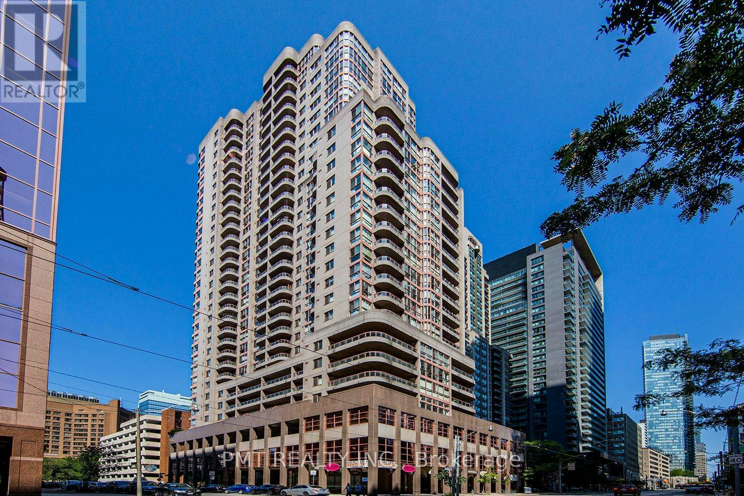 1612-736 Bay Street, Toronto, ON, M5G 2M4