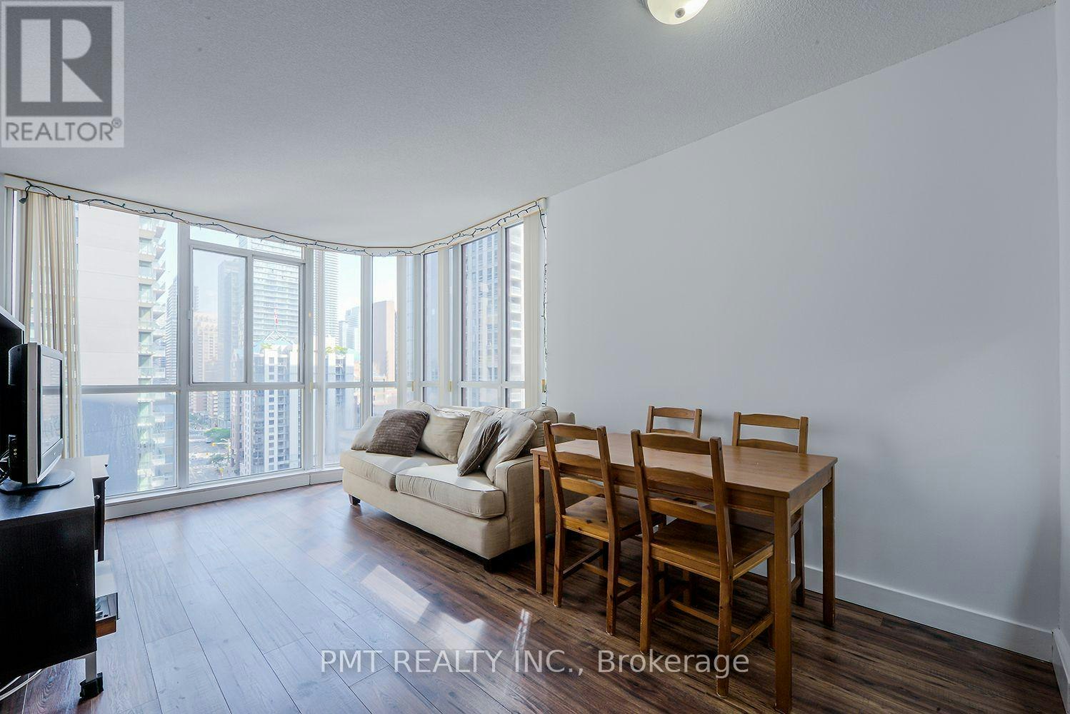 1612-736 Bay Street, Toronto, ON, M5G 2M4 - 10
