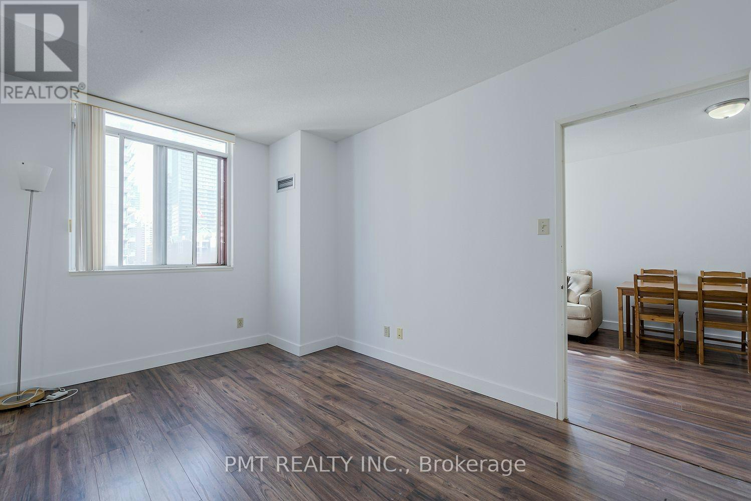 1612-736 Bay Street, Toronto, ON, M5G 2M4 - 17